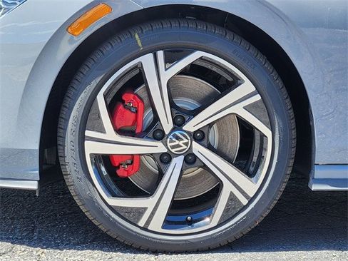 New 2025 Volkswagen GTI SE image 10
