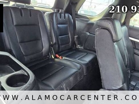 Used 2016 Ford Explorer XLT w/ Equipment Group 202A FWD image 22
