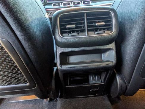 Used 2020 Mercedes-Benz GLE 350 w/ Premium Package image 14