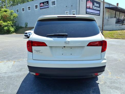 Used 2017 Honda Pilot EX-L image 4