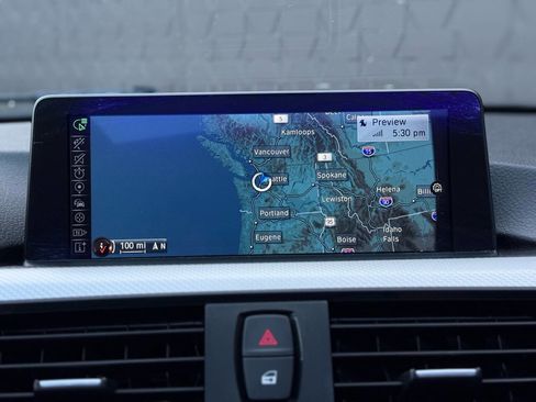 Used 2014 BMW 335i Sedan w/ Technology Package image 28