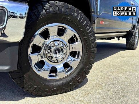 Used 2023 Ford F250 Lariat w/ Lariat Ultimate Package image 2