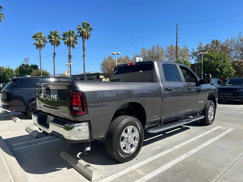 Used 2025 RAM 2500 Big Horn AWD/4WD image 3
