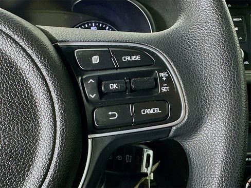 Used 2016 Kia Optima LX image 8