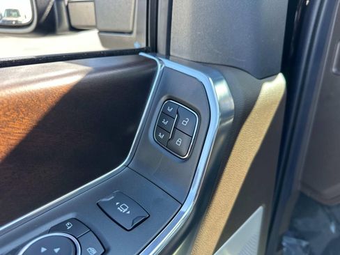 New 2025 Ford F350 King Ranch w/ Chrome Package image 22