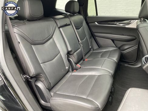 Used 2020 Cadillac XT6 Premium Luxury image 11