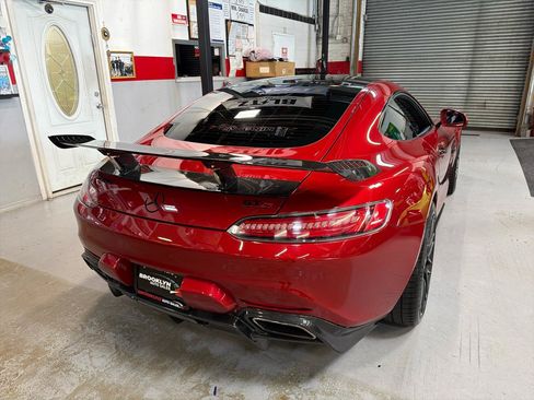 Used 2018 Mercedes-Benz AMG GT S image 6