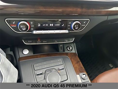 Used 2020 Audi Q5 2.0T Premium image 32