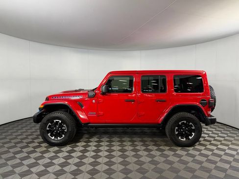 Used 2024 Jeep Wrangler Unlimited Rubicon 4xe AWD/4WD image 11