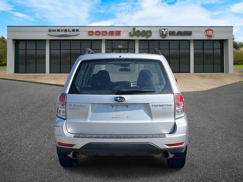 Used 2011 Subaru Forester 2.5X w/ Alloy Wheel Value Pkg AWD/4WD image 4
