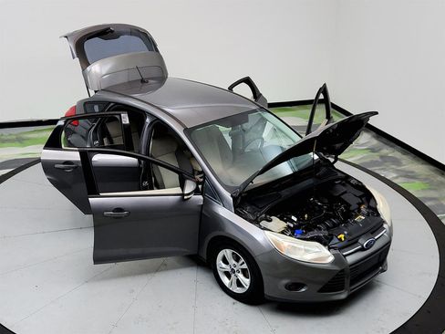 Used 2013 Ford Focus SE image 35