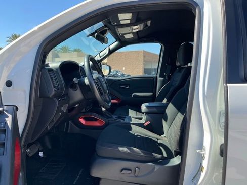Used 2024 Nissan Frontier Pro-X w/ Pro Convenience Package image 19