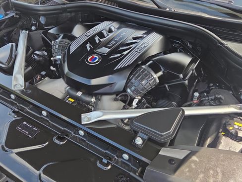 Certified 2022 BMW ALPINA XB7 AWD/4WD image 21