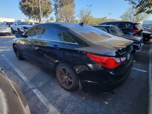 Used 2012 Hyundai Sonata GLS FWD image 3