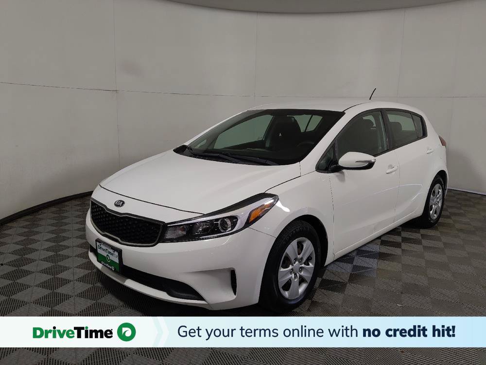 Used 2017 Kia Forte LX FWD image 1