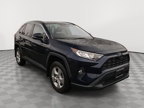 Used 2019 Toyota RAV4 XLE w/ Convenience Package image 1