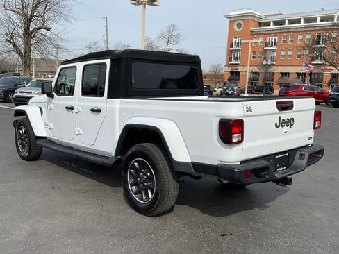Used 2022 Jeep Gladiator Overland w/ Trailer Tow Package image 5