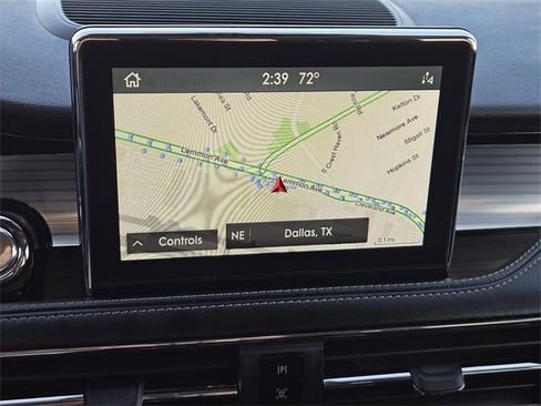 Certified 2022 Lincoln Corsair AWD w/ Premium Package image 17