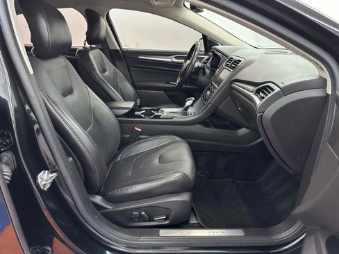 Used 2015 Ford Fusion Titanium image 15