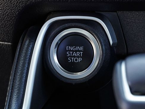 Certified 2025 Toyota Grand Highlander AWD image 41