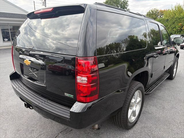 Used 2012 Chevrolet Suburban LT AWD/4WD image 12