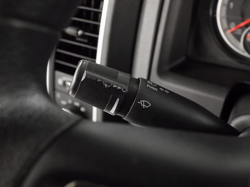 Used 2018 RAM 1500 Outdoorsman image 17