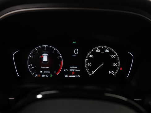 Used 2025 Honda Pilot Sport image 28