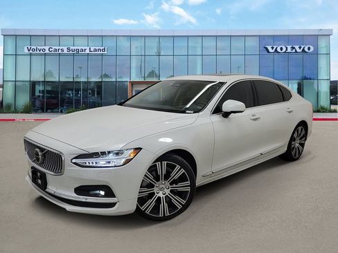 Used 2025 Volvo S90 B6 Plus image 1