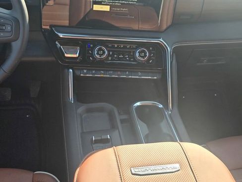 New 2026 GMC Sierra 2500 Denali Ultimate image 15