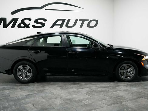 Used 2022 Kia K5 LXS FWD image 6