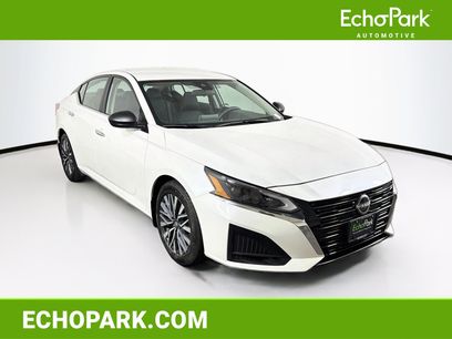 Used 2024 Nissan Altima 2.5 SV