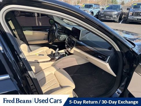 Used 2021 BMW 530i xDrive 530i xDrive w/ Convenience Package image 12