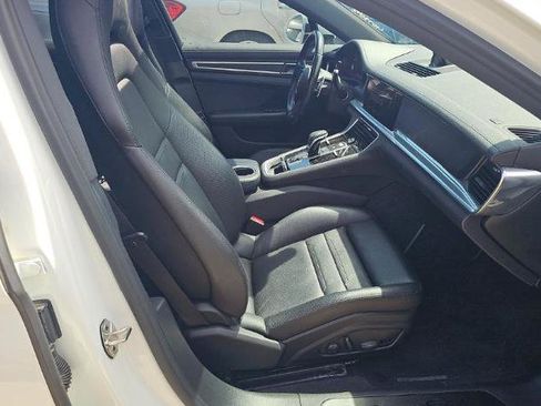 Used 2023 Porsche Panamera Platinum Edition RWD image 4