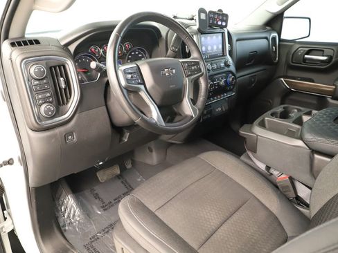 Used 2019 Chevrolet Silverado 1500 RST AWD/4WD image 15