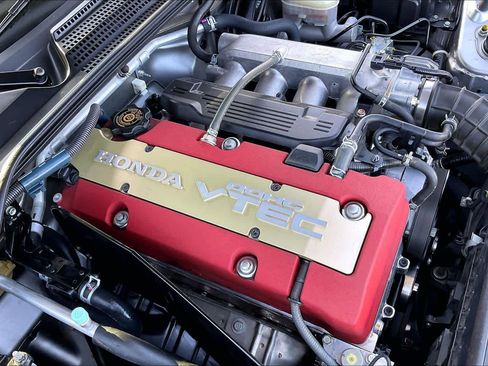 Used 2007 Honda S2000 image 28