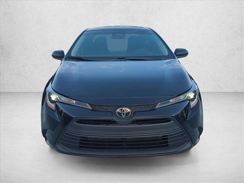 Certified 2026 Toyota Corolla LE FWD image 3