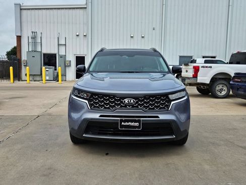 Used 2021 Kia Sorento S w/ Panoramic Sunroof Package AWD/4WD image 2