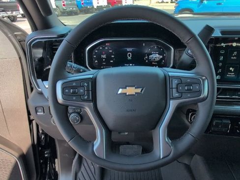 New 2026 Chevrolet Silverado 1500 LT image 17