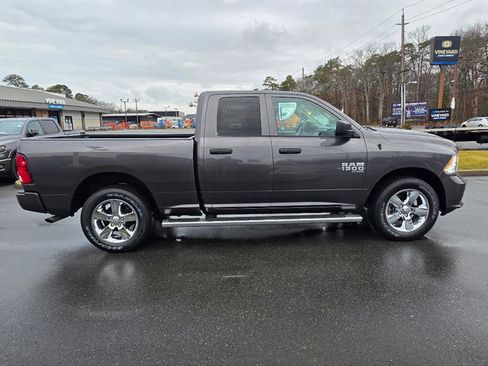 Used 2019 RAM 1500 Express w/ Express Value Package image 17