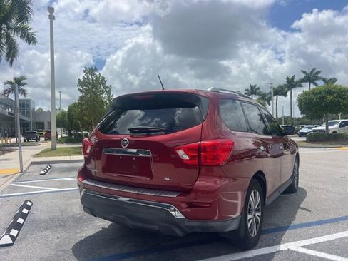 Used 2017 Nissan Pathfinder SL FWD image 13