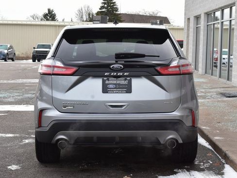 Used 2024 Ford Edge Titanium image 5