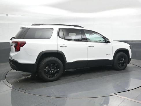 Used 2023 GMC Acadia AT4 w/ Technology Package AWD/4WD image 2