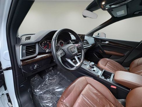 Used 2019 Audi Q5 2.0T Premium w/ Convenience Package image 38