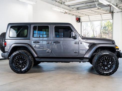 Used 2021 Jeep Wrangler Unlimited Sahara w/ Uconnect 4C Nav & Sound Group image 5