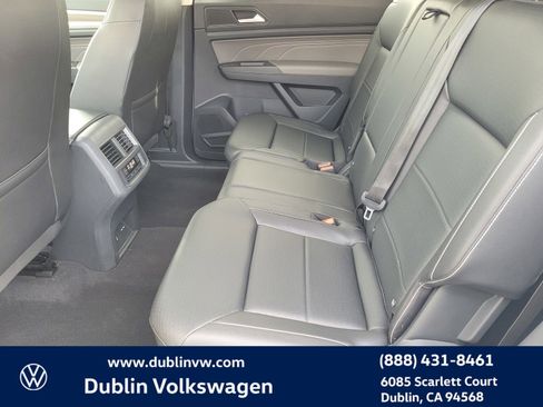 Certified 2023 Volkswagen Atlas SEL image 10