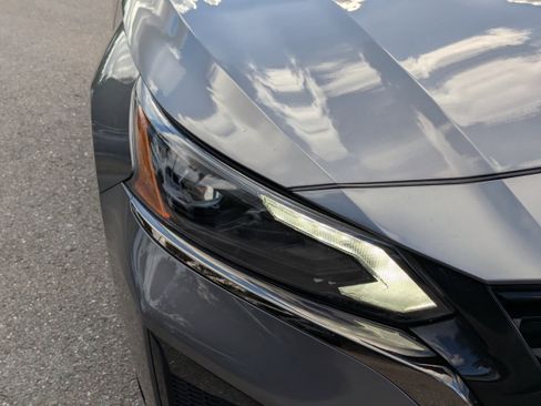 Used 2024 Nissan Altima 2.0 SR image 10