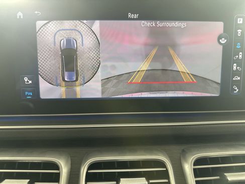 Used 2024 Mercedes-Benz GLS 450 GLS 450 image 21