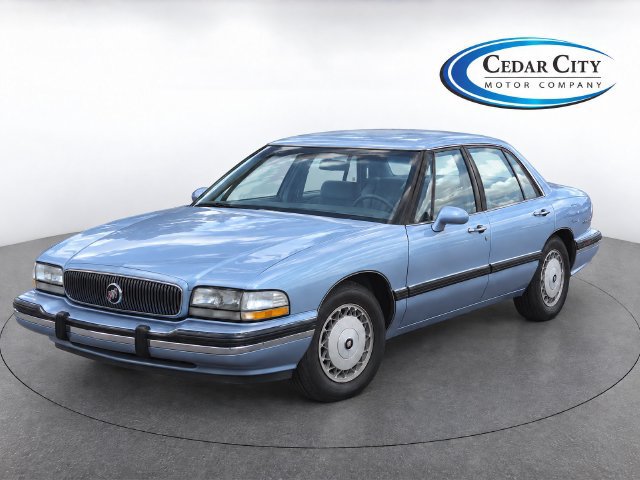 Used 1995 Buick Le Sabre Custom FWD image 2
