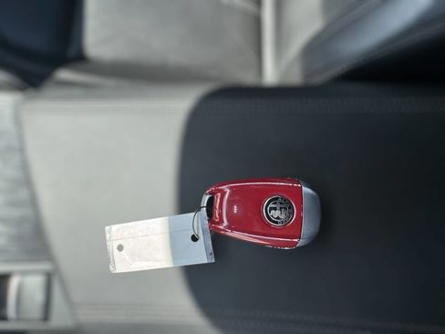 Used 2019 Alfa Romeo Giulia w/ Nero Edizione image 27
