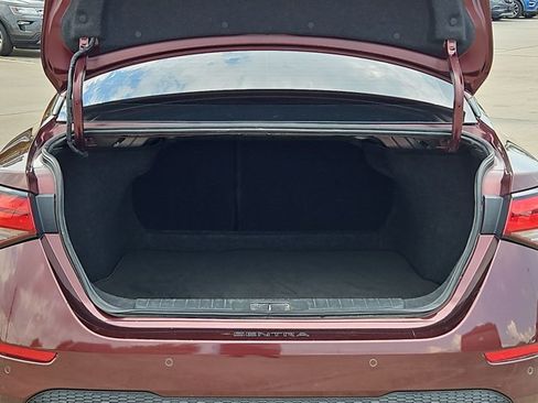 Used 2023 Nissan Sentra SV FWD image 6